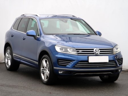 Volkswagen Touareg, 2015