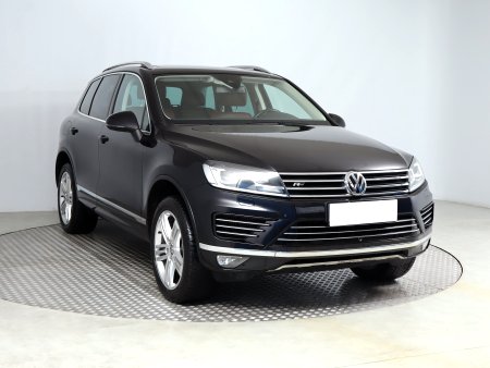 Volkswagen Touareg, 2015