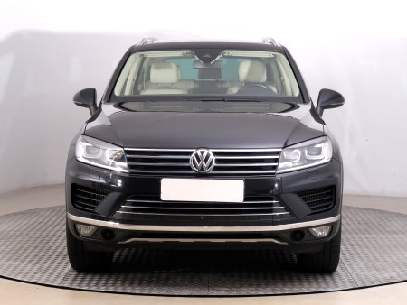 Volkswagen Touareg, 2015 - pohled č. 2
