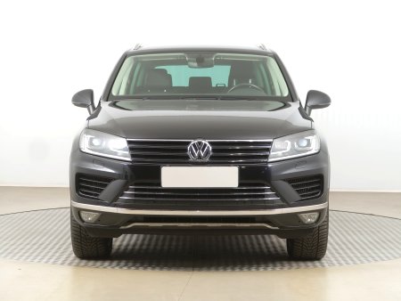 Volkswagen Touareg, 2017 - pohled č. 2