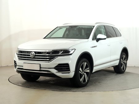 Volkswagen Touareg, 2019 - pohled č. 3