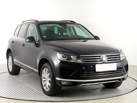 Volkswagen Touareg, 2015