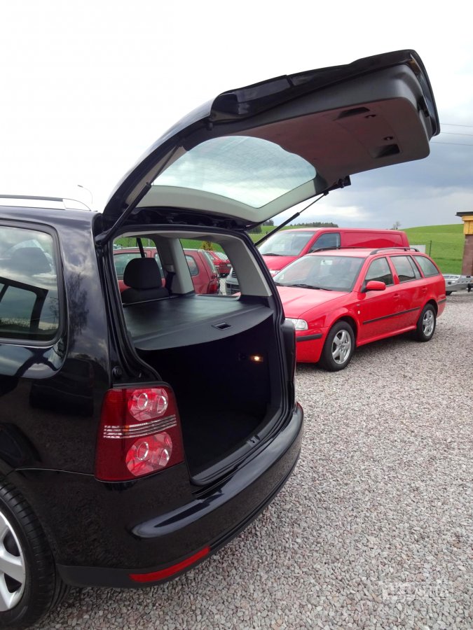 Volkswagen Touran 1,9TDi 77kw,, 2007 - pohled č. 12
