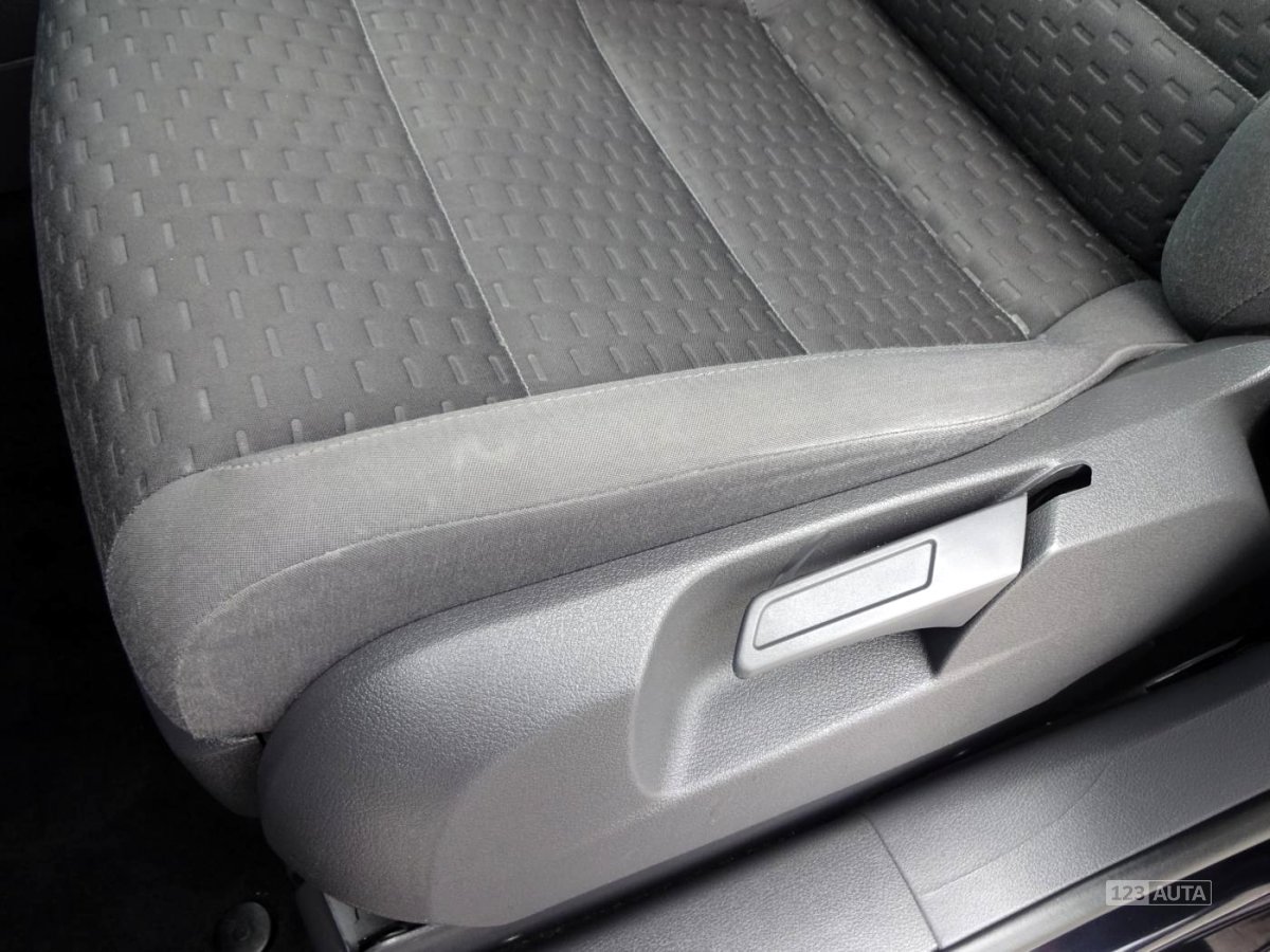 Volkswagen Touran 1,9TDi 77kw,, 2007 - pohled č. 16