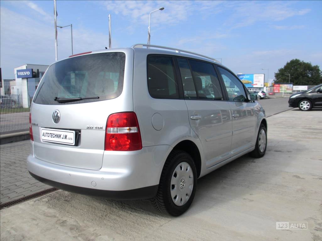 Volkswagen Touran, 2005 - pohled č. 3