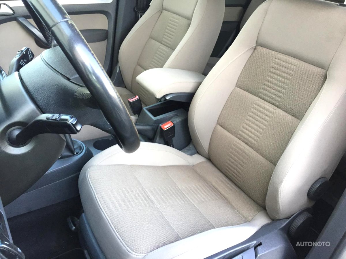 Volkswagen Touran, 2007 - pohled č. 10