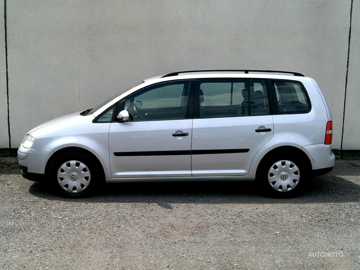 Volkswagen Touran, 2004 - pohled č. 3
