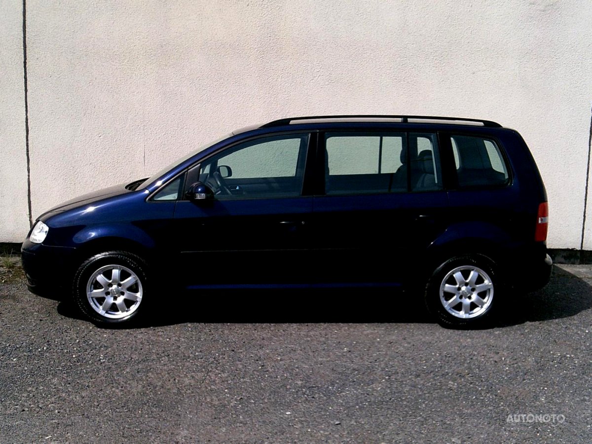 Volkswagen Touran, 2004 - pohled č. 3