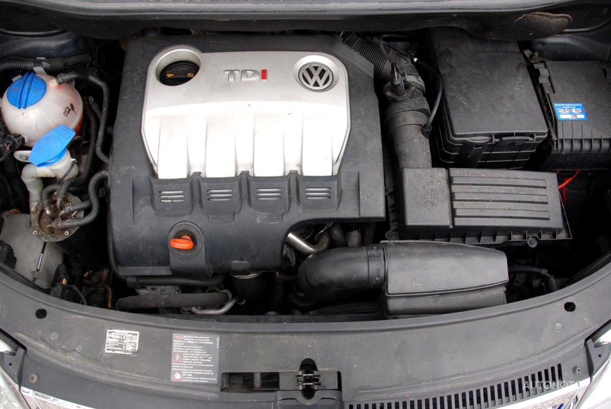 Volkswagen Touran, 2007 - pohled č. 9