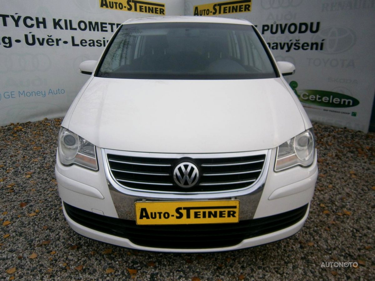 Volkswagen Touran, 2008 - celkový pohled