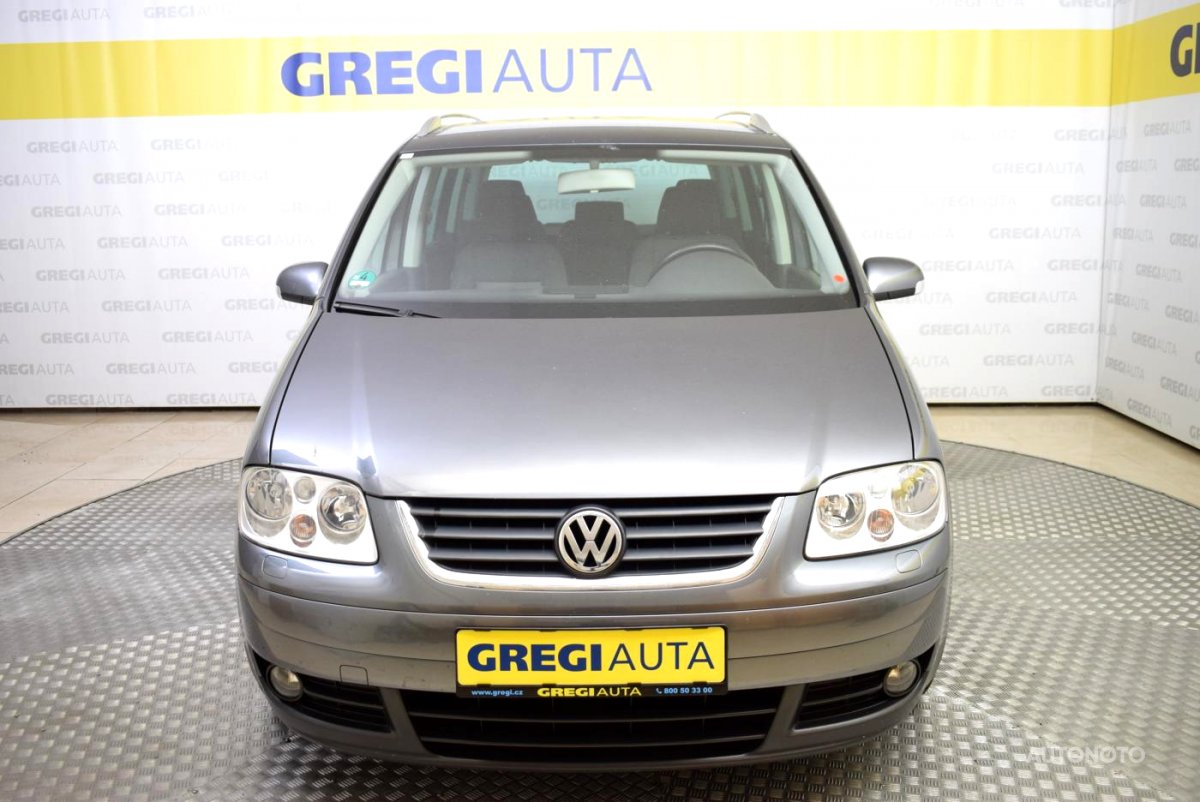 Volkswagen Touran, 2006 - celkový pohled