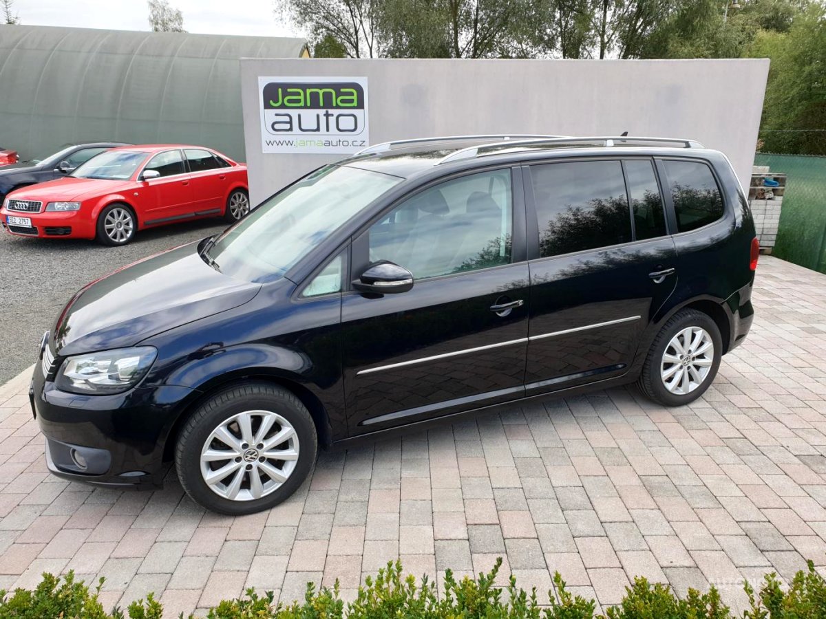 Volkswagen Touran, 2010 - pohled č. 3