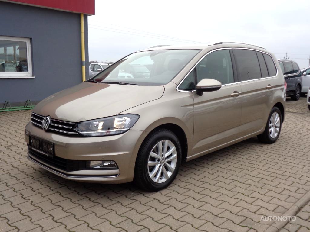 Volkswagen Touran, 2017 - celkový pohled