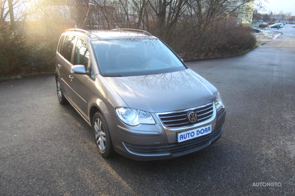 Volkswagen Touran, 2007 - celkový pohled