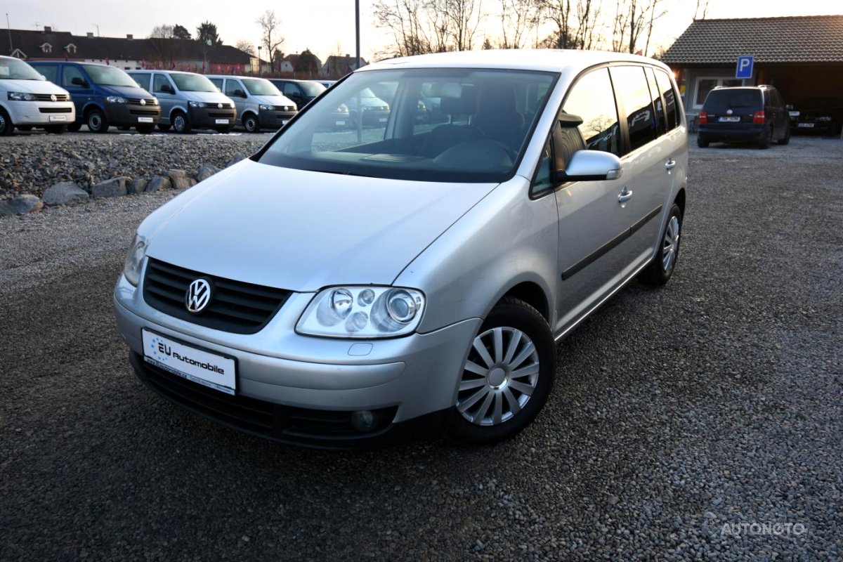 Volkswagen Touran, 2003 - celkový pohled