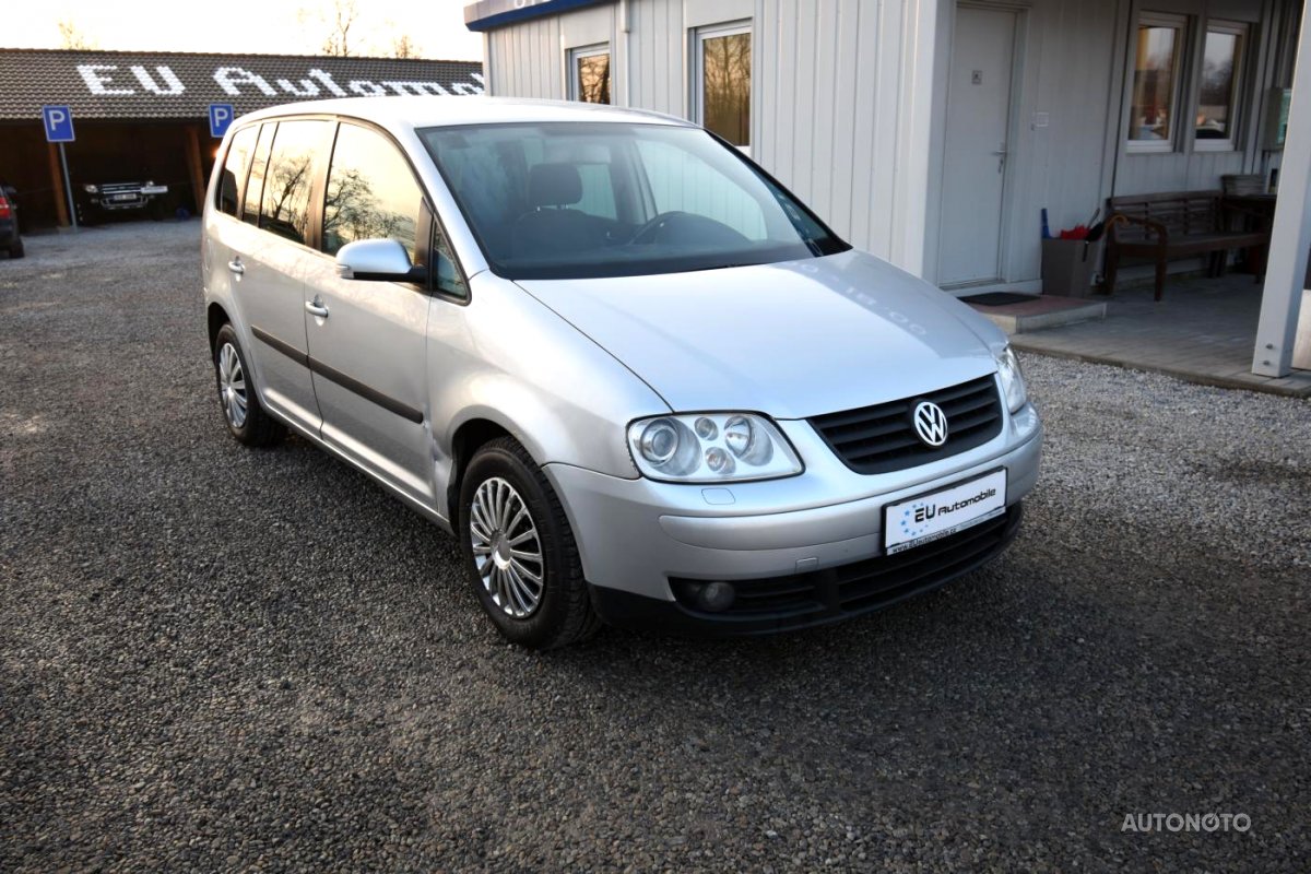 Volkswagen Touran, 2003 - pohled č. 2