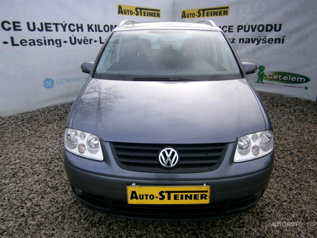 Volkswagen Touran, 2005 - celkový pohled