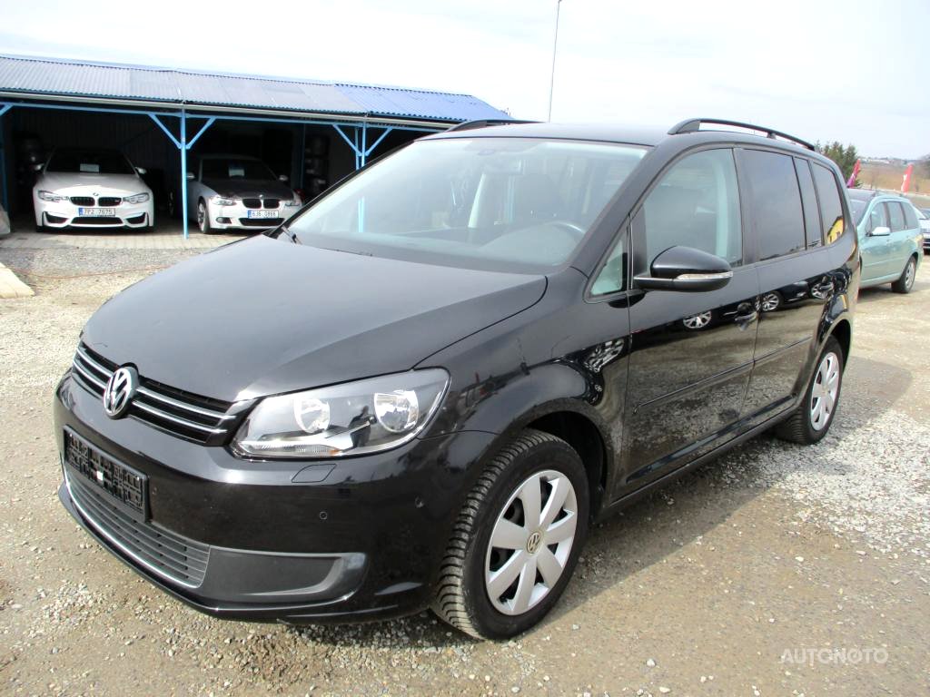 Volkswagen Touran, 2010 - celkový pohled