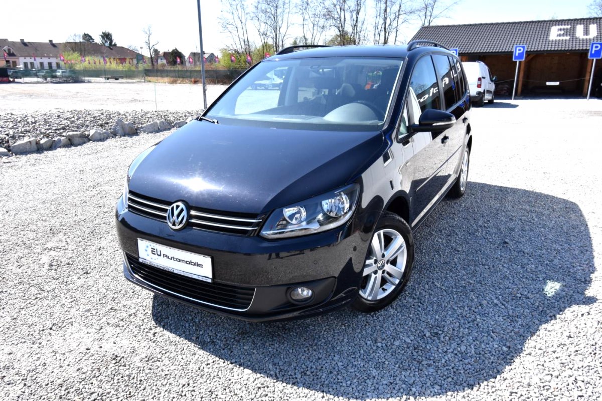 Volkswagen Touran, 2013 - celkový pohled