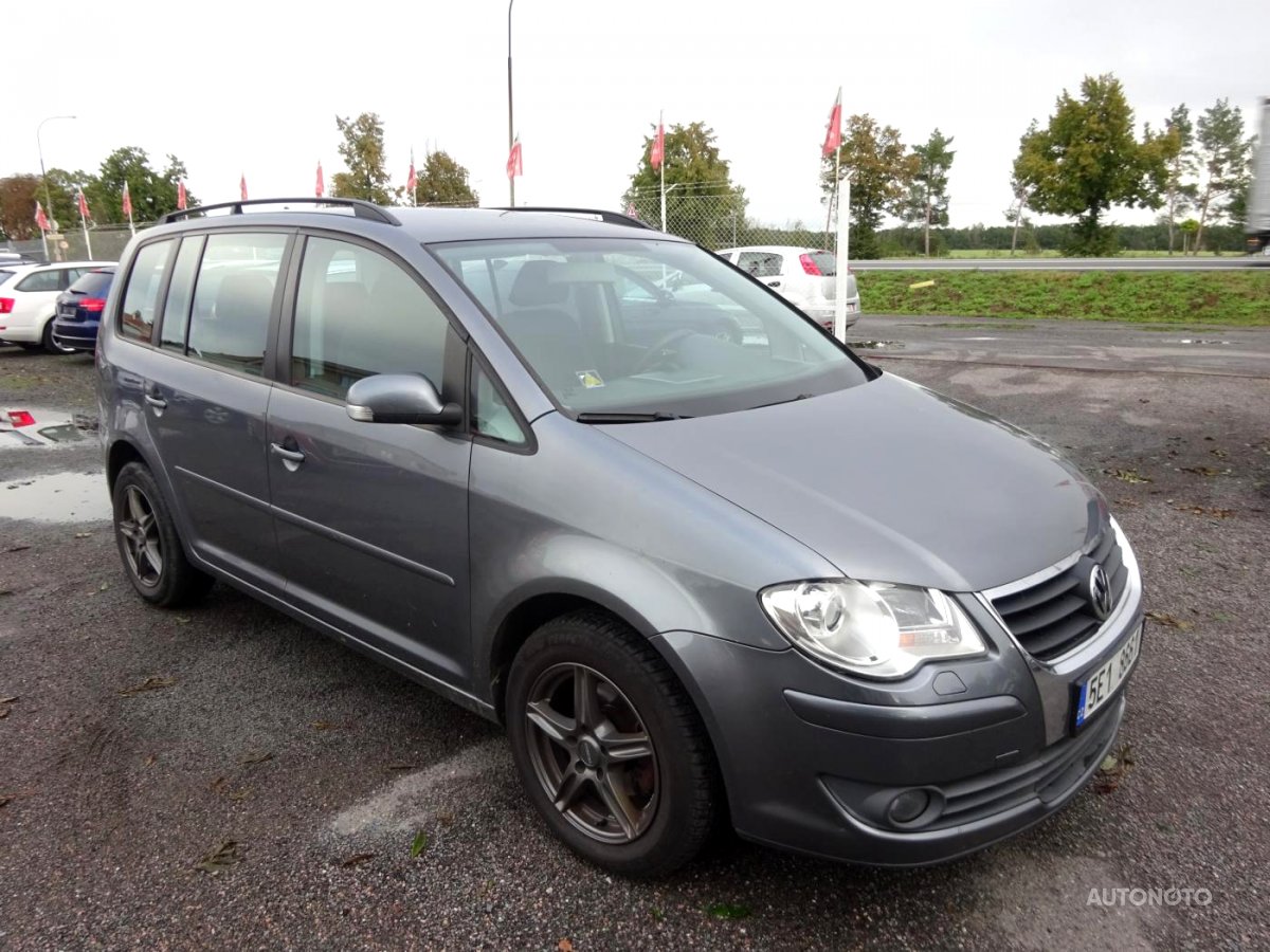 Volkswagen Touran, 2007 - celkový pohled
