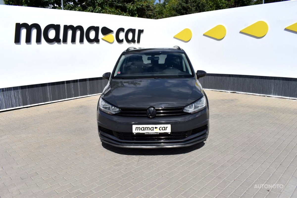 Volkswagen Touran, 2016 - pohled č. 2