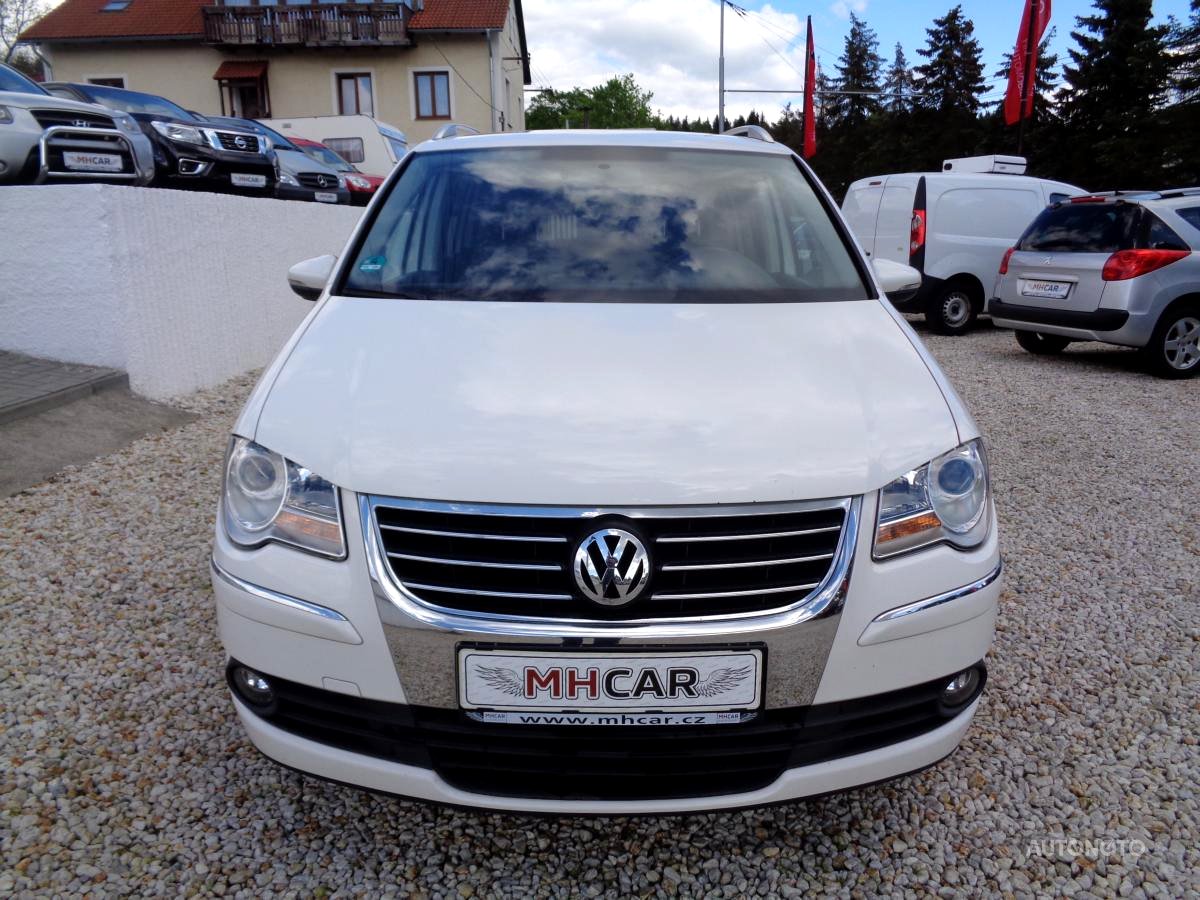 Volkswagen Touran, 2009 - pohled č. 2