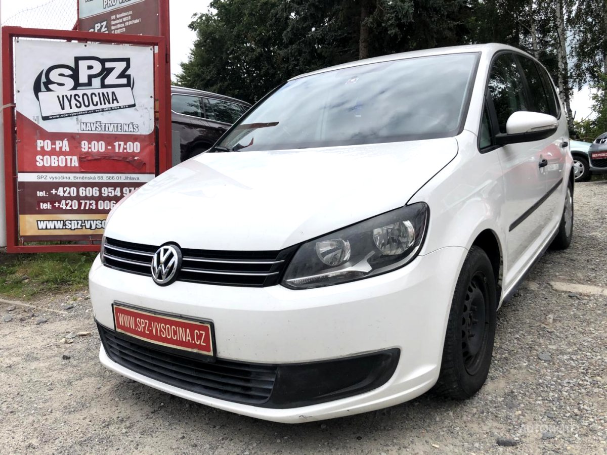 Volkswagen Touran, 2011 - celkový pohled