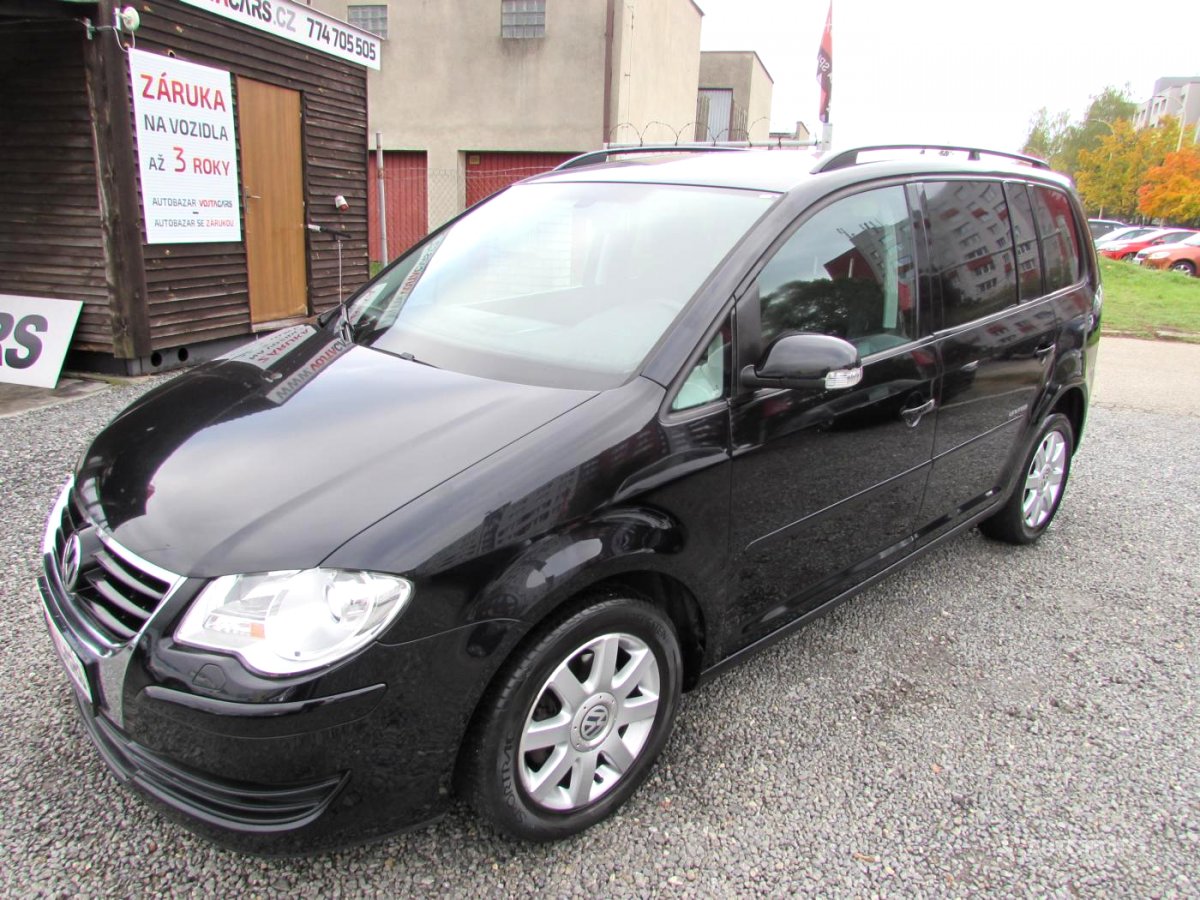 Volkswagen Touran, 2008 - pohled č. 3