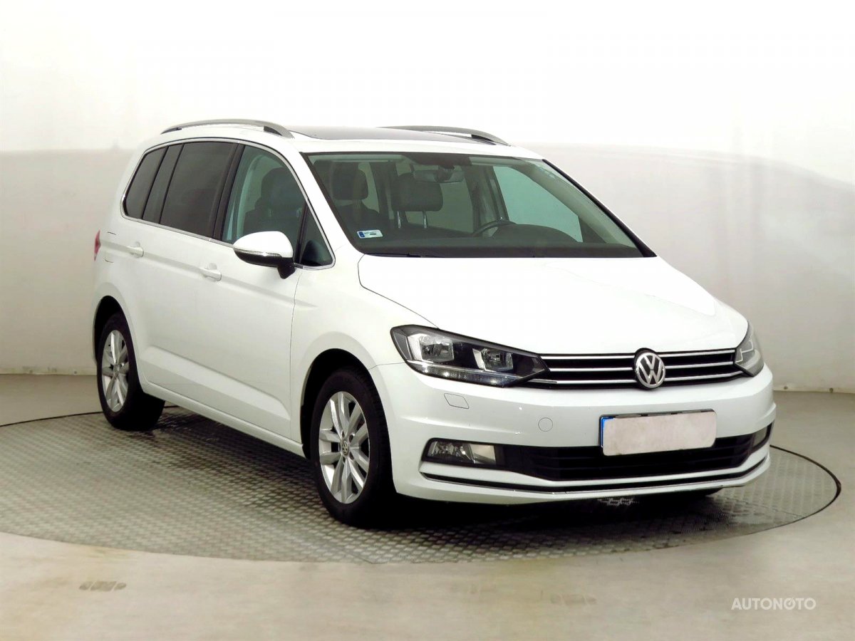 Volkswagen Touran, 2017 - celkový pohled