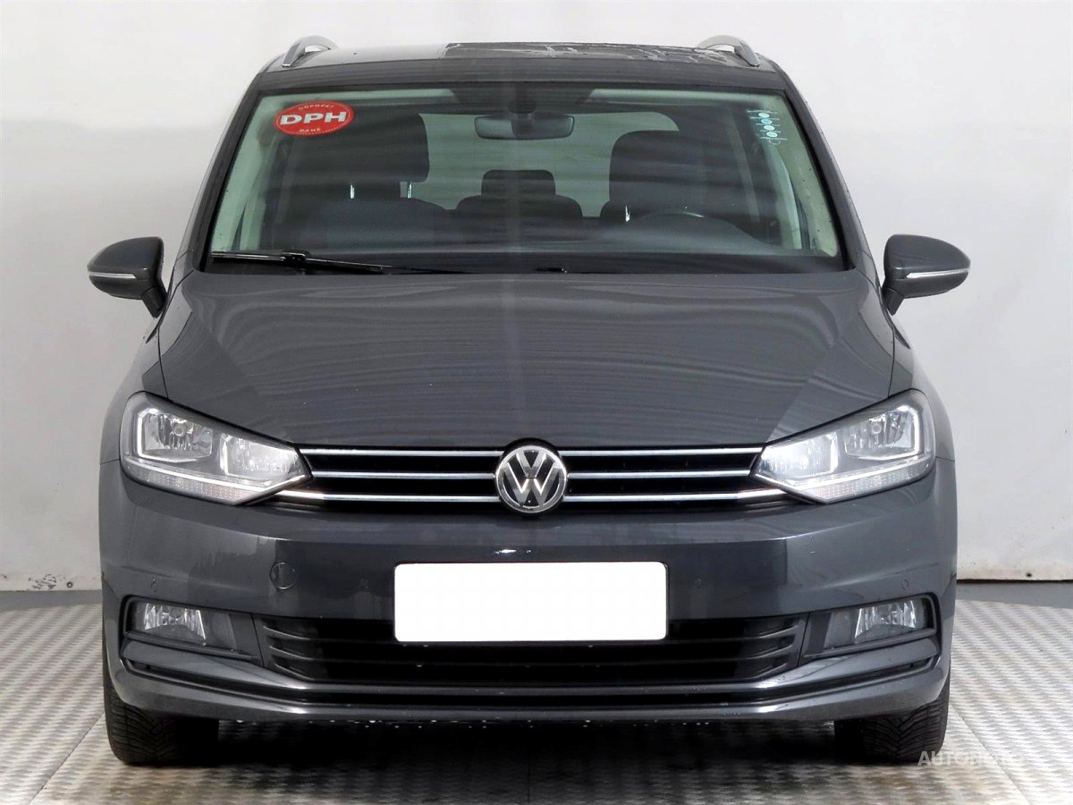 Volkswagen Touran, 2018 - pohled č. 2