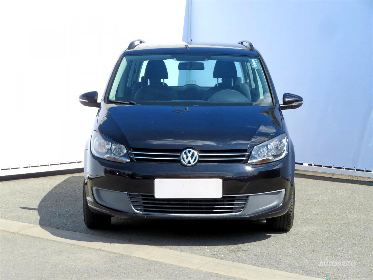 Volkswagen Touran, 2010 - pohled č. 2