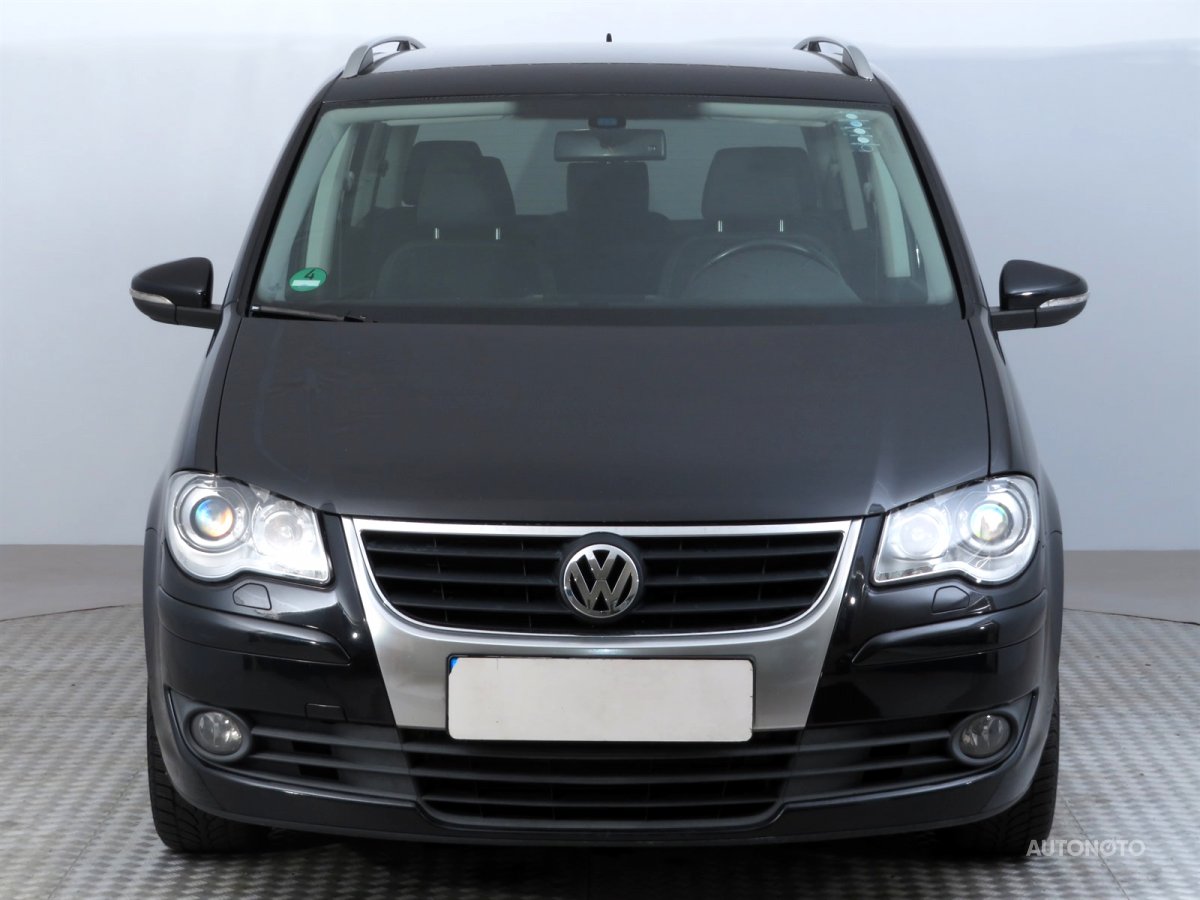 Volkswagen Touran, 2009 - pohled č. 2