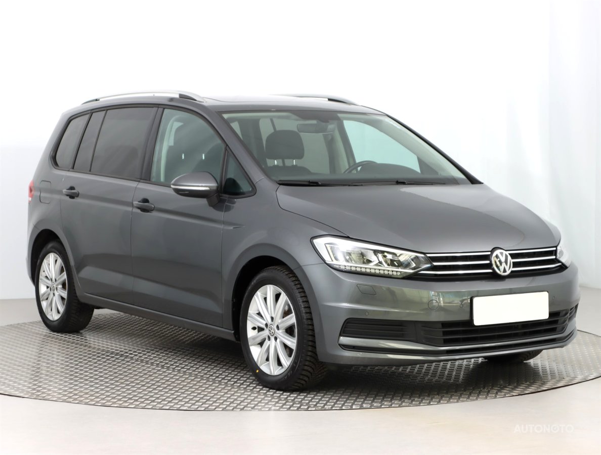 Volkswagen Touran, 2018 - celkový pohled