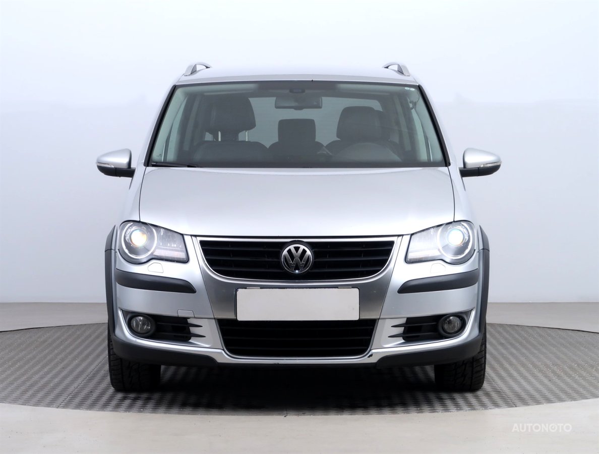 Volkswagen Touran, 2010 - pohled č. 2