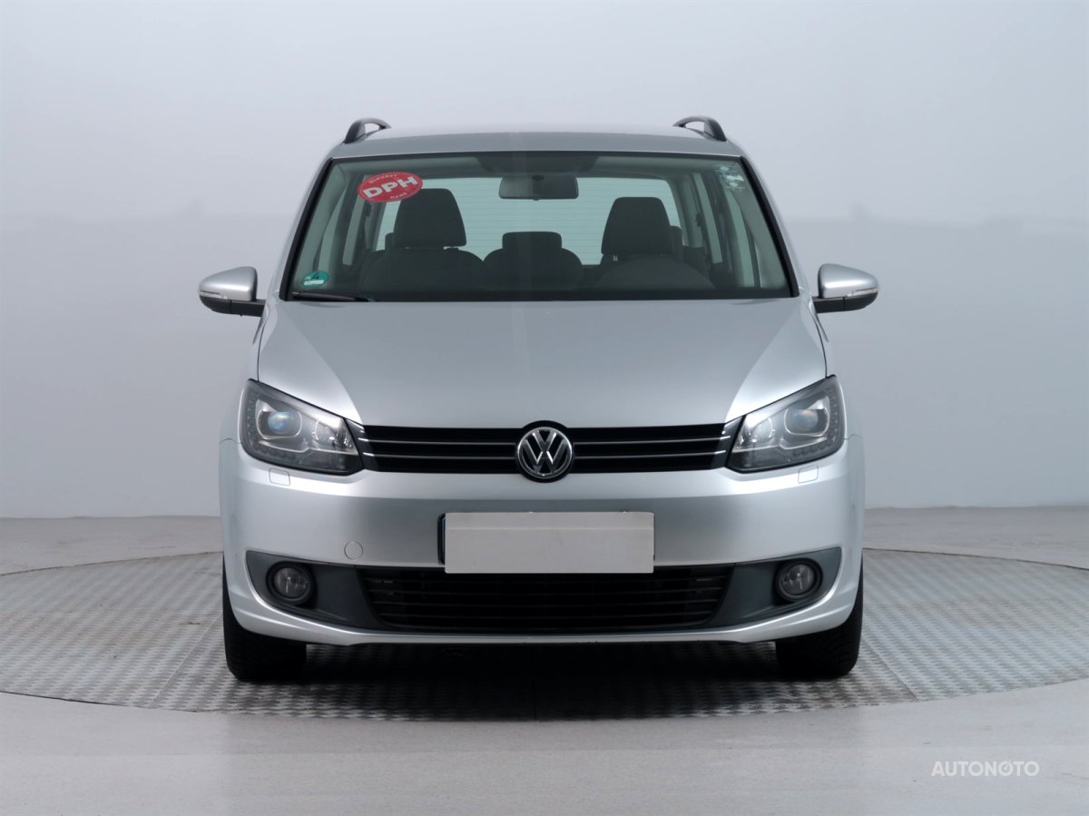 Volkswagen Touran, 2011 - pohled č. 2