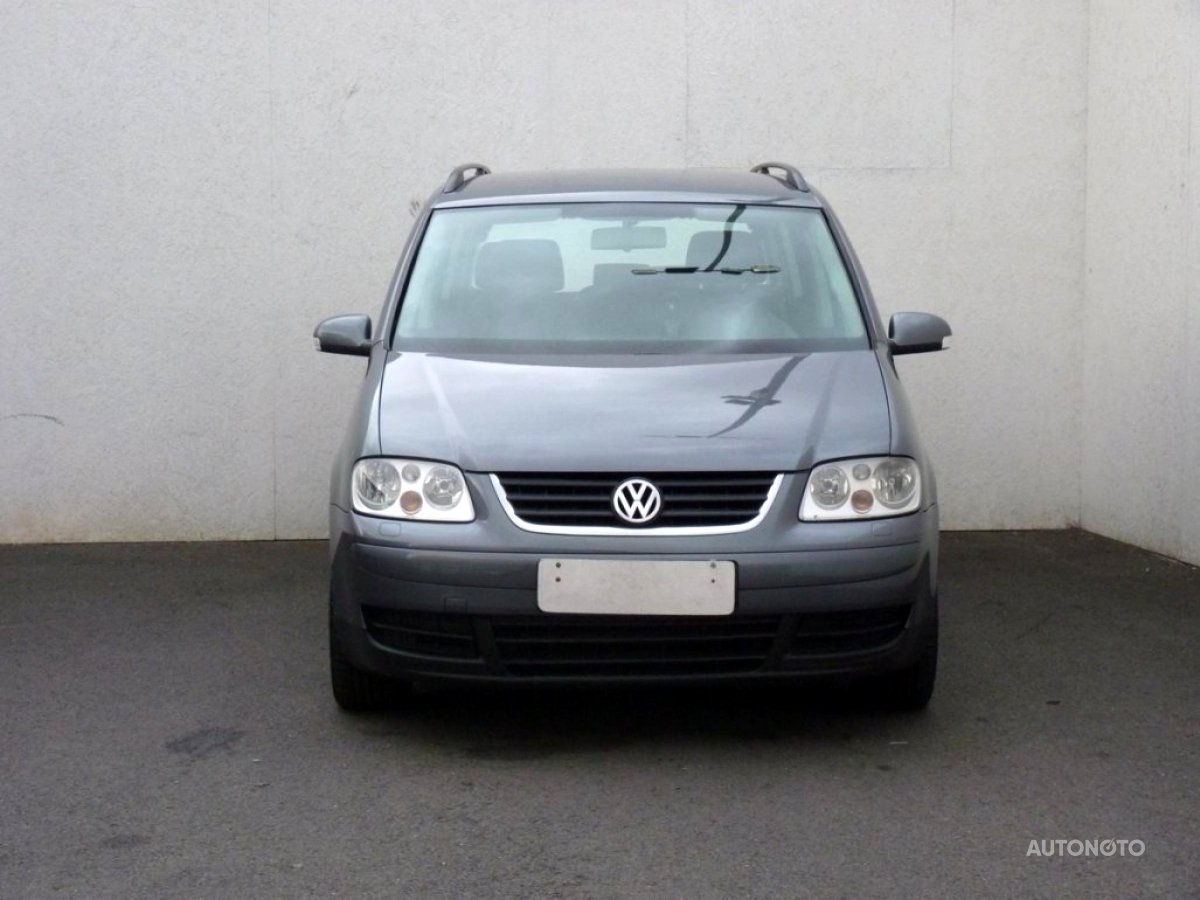 Volkswagen Touran, 2003 - pohled č. 2