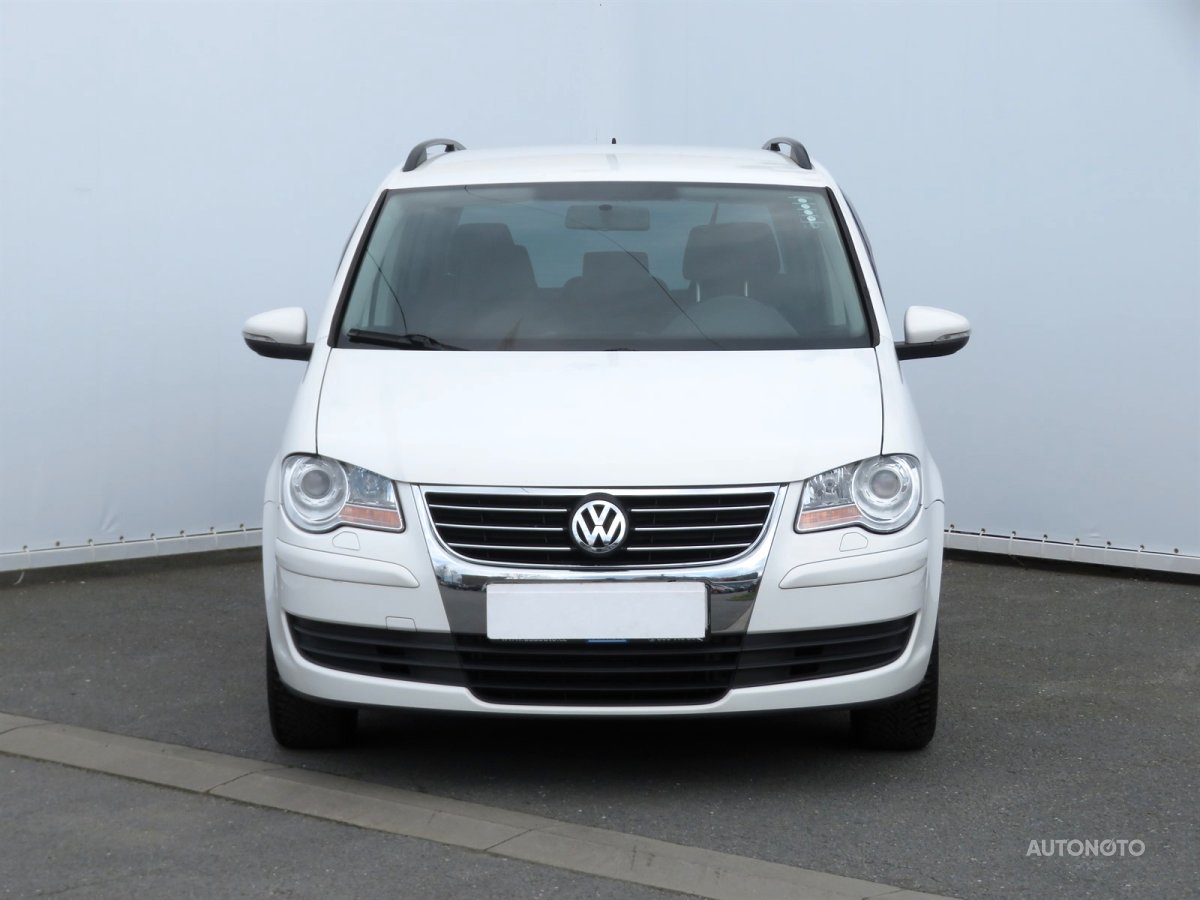 Volkswagen Touran, 2009 - pohled č. 2