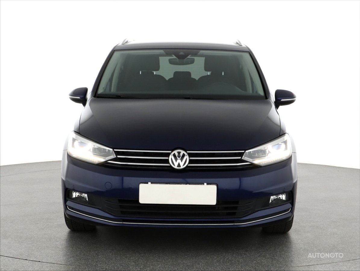 Volkswagen Touran, 2018 - pohled č. 2