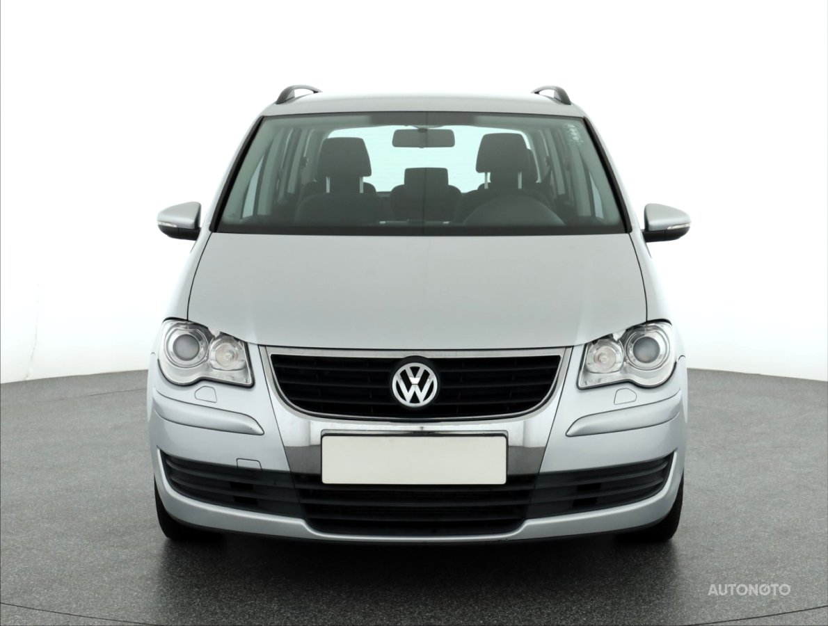 Volkswagen Touran, 2009 - pohled č. 2