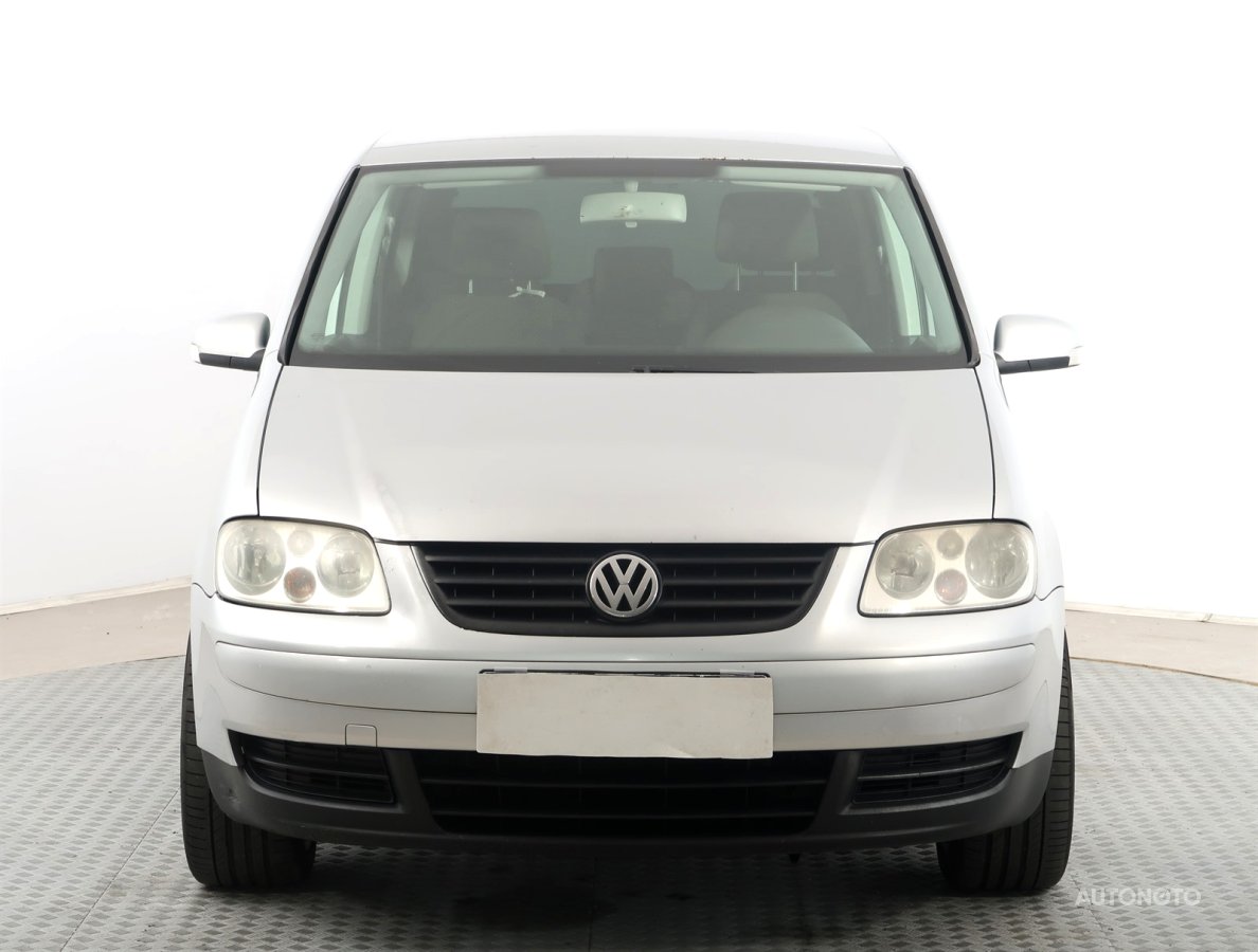 Volkswagen Touran, 2004 - pohled č. 2