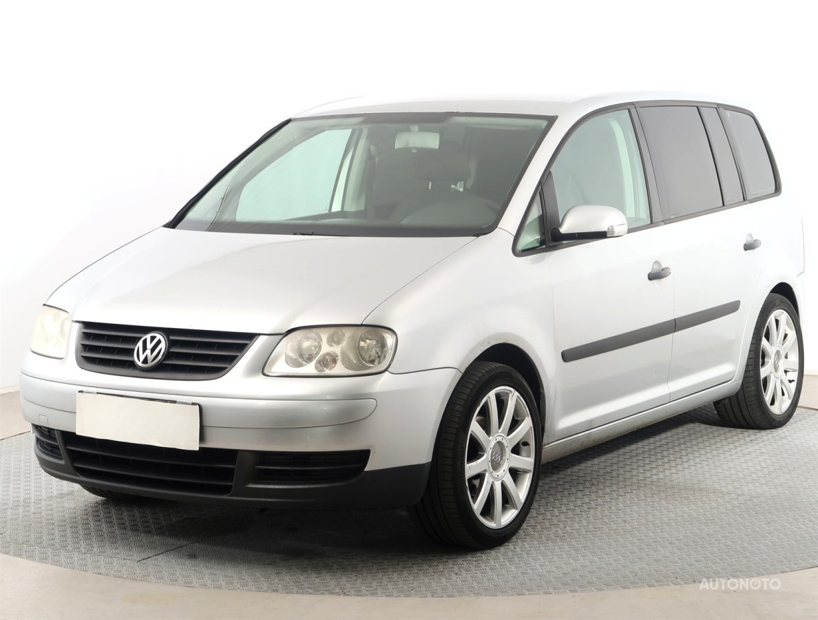 Volkswagen Touran, 2004 - pohled č. 3