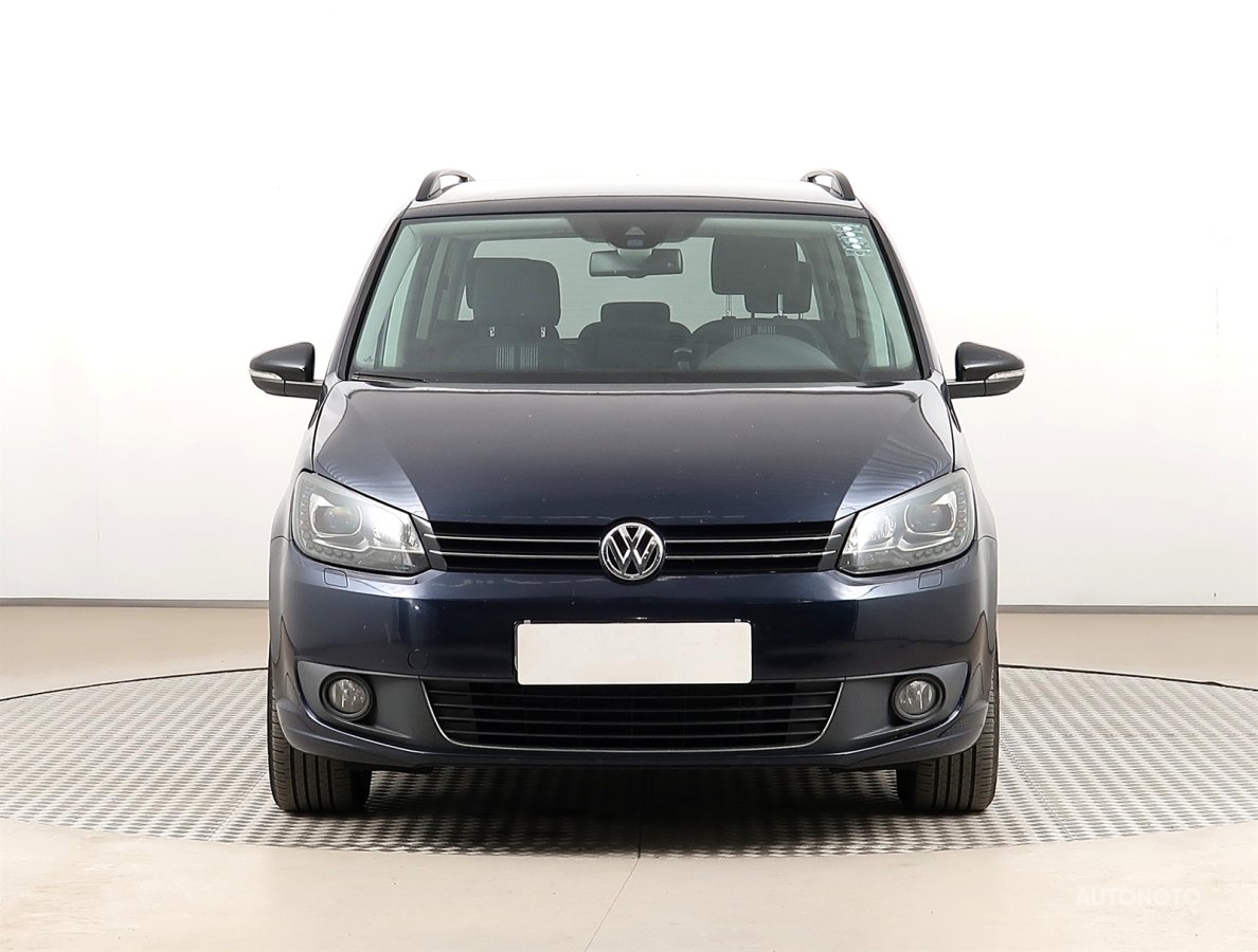 Volkswagen Touran, 2012 - pohled č. 2