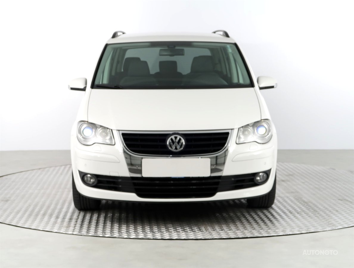 Volkswagen Touran, 2009 - pohled č. 2