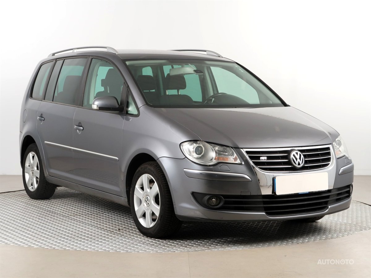 Volkswagen Touran, 2006 - celkový pohled