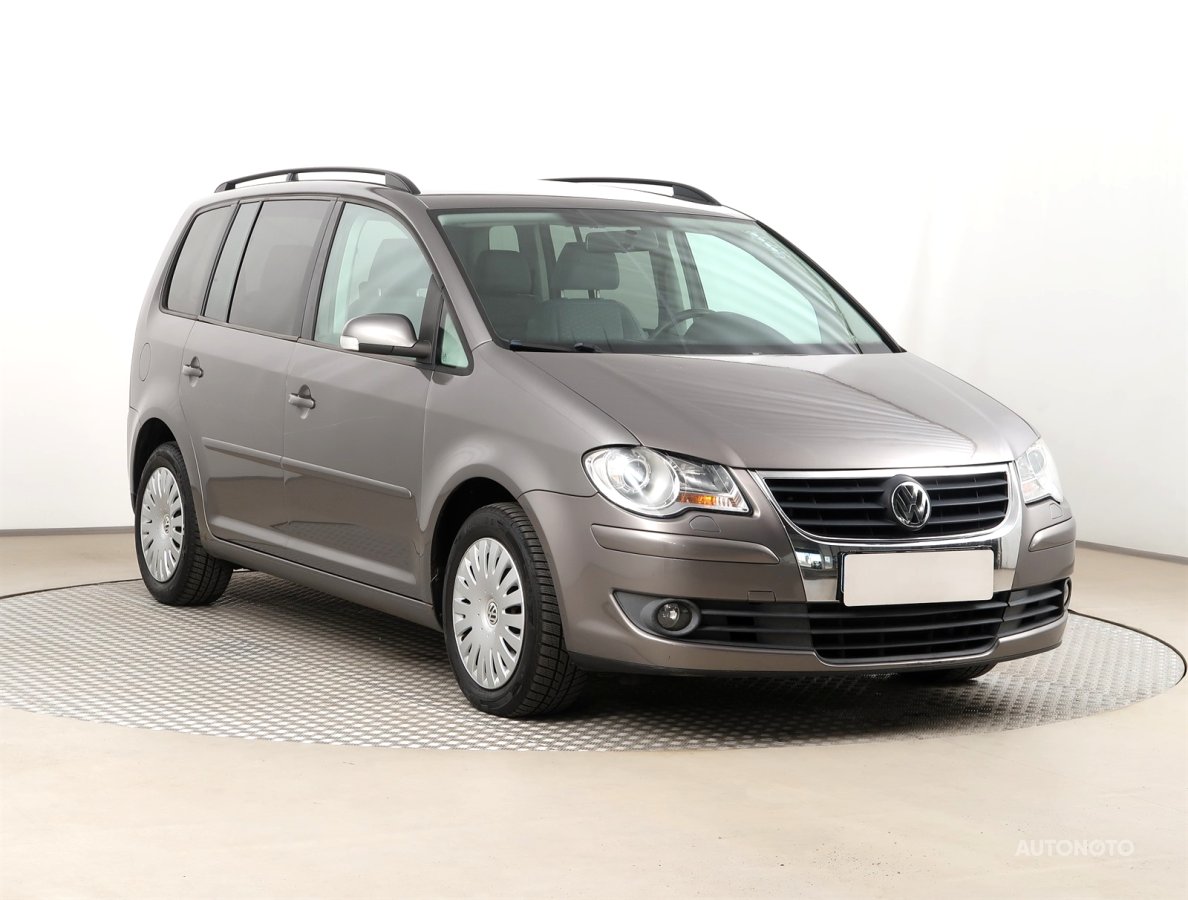 Volkswagen Touran, 2007 - celkový pohled