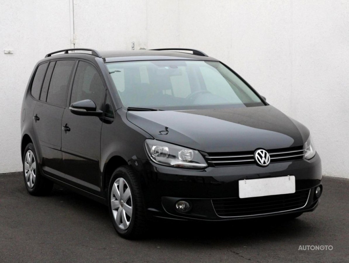 Volkswagen Touran, 2019 - celkový pohled