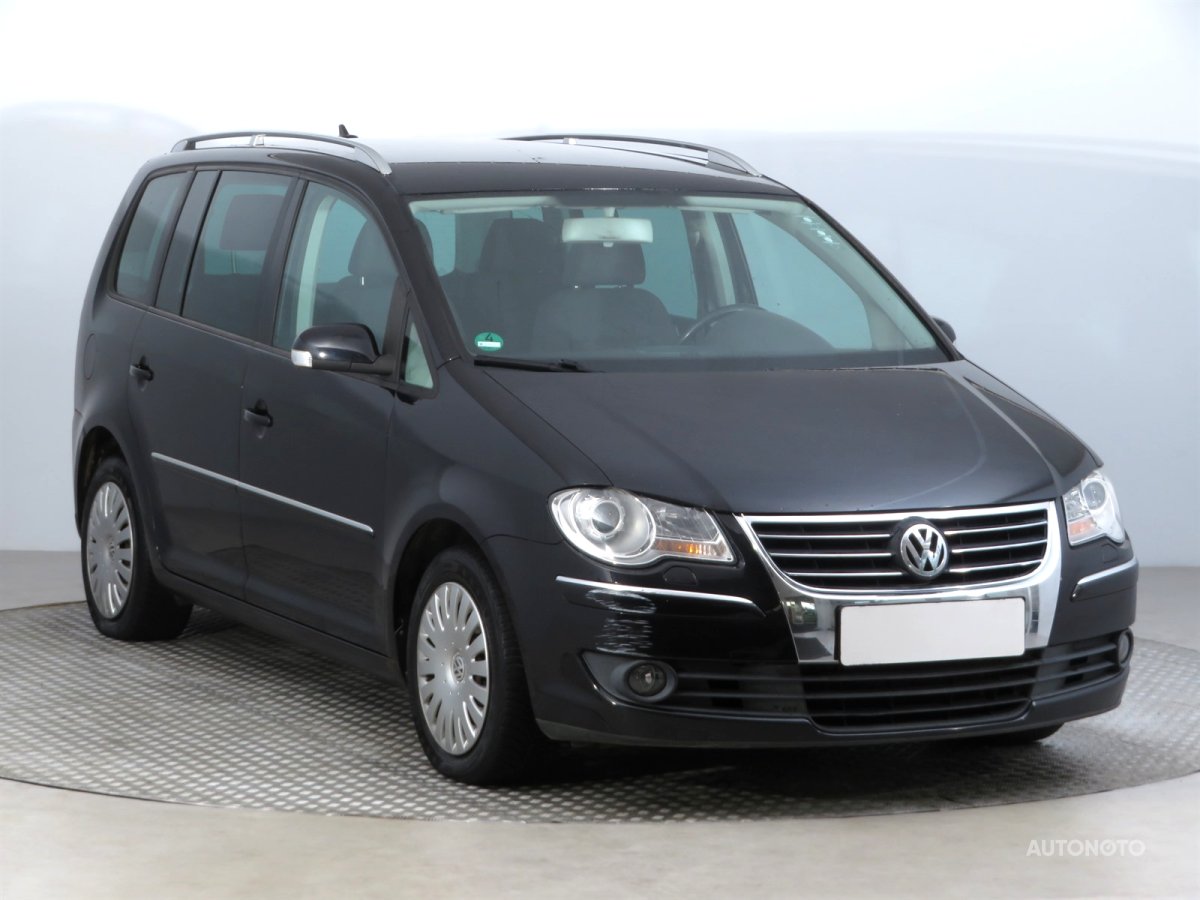 Volkswagen Touran, 2006 - celkový pohled