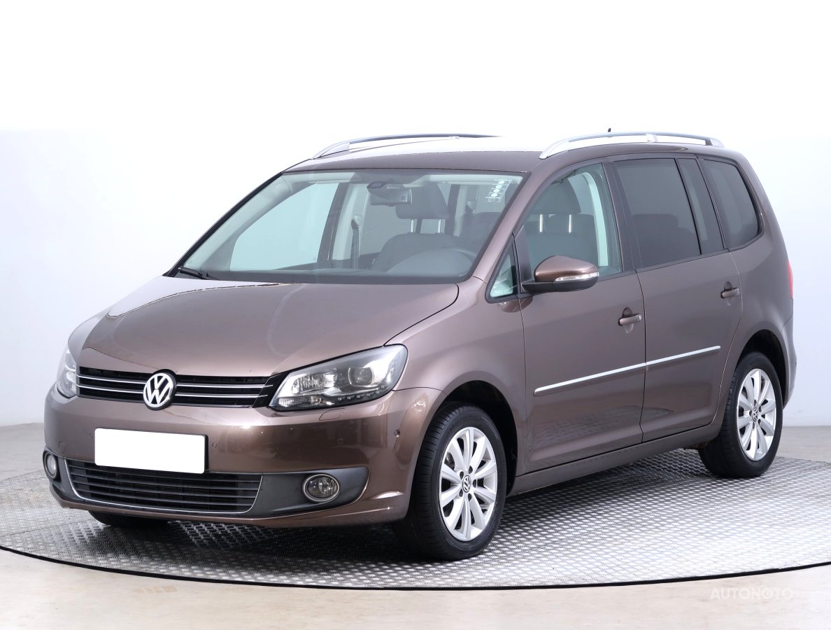 Volkswagen Touran, 2010 - pohled č. 3