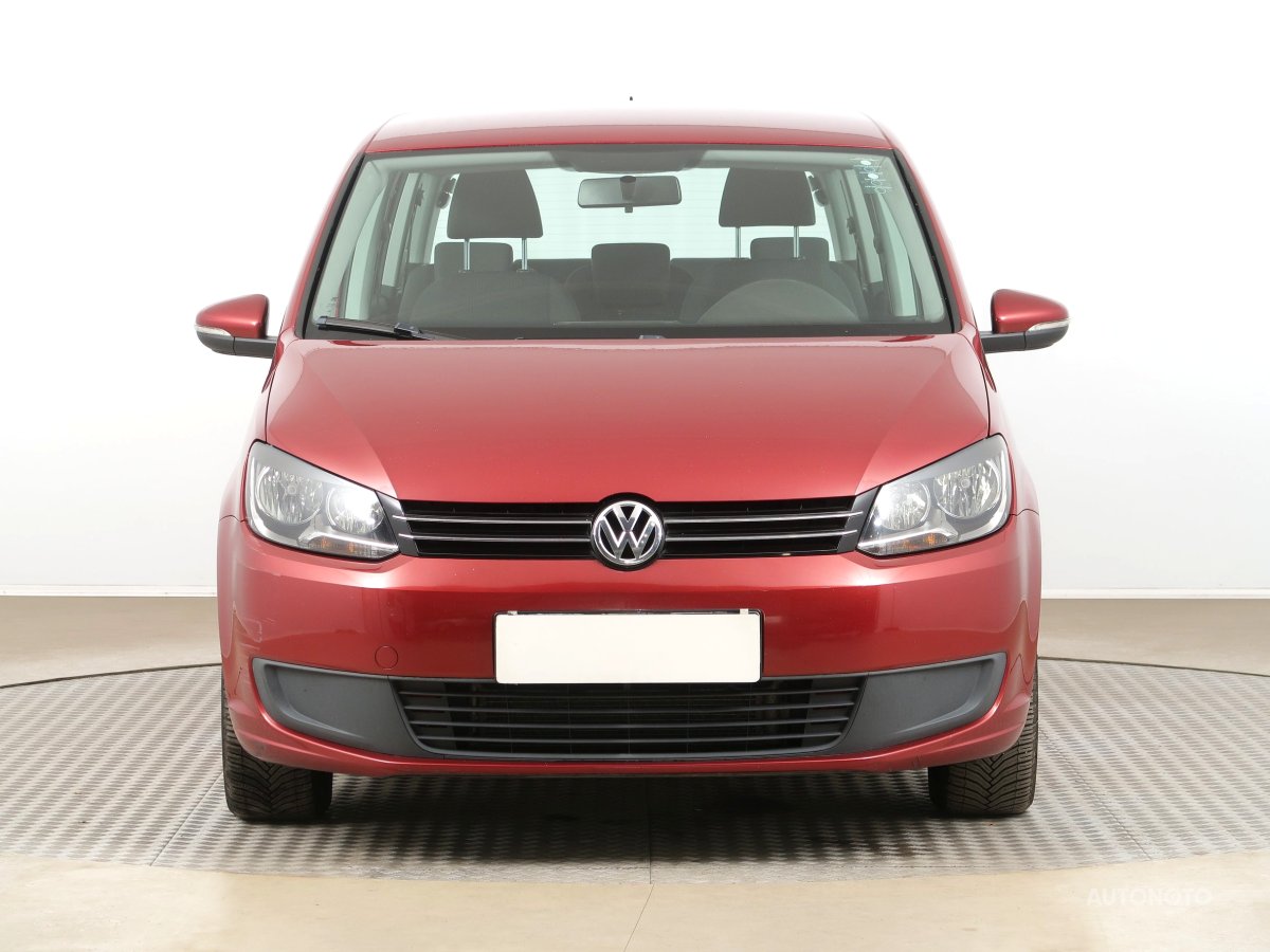 Volkswagen Touran, 2014 - pohled č. 2