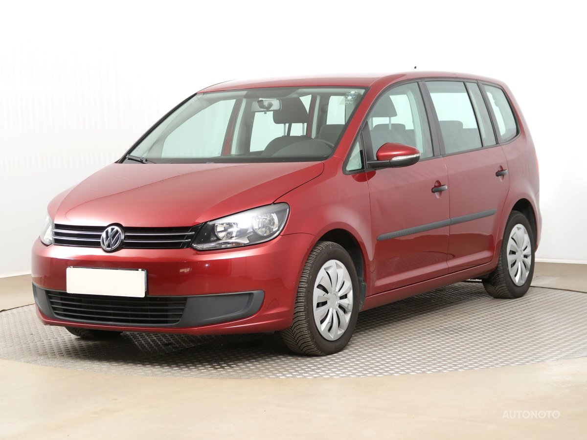 Volkswagen Touran, 2014 - pohled č. 3